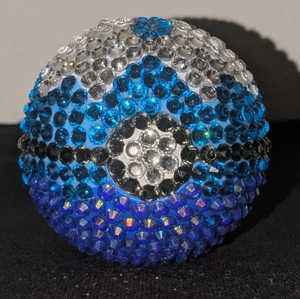 Crystallized Poké Ball Bag Charm / Keychain